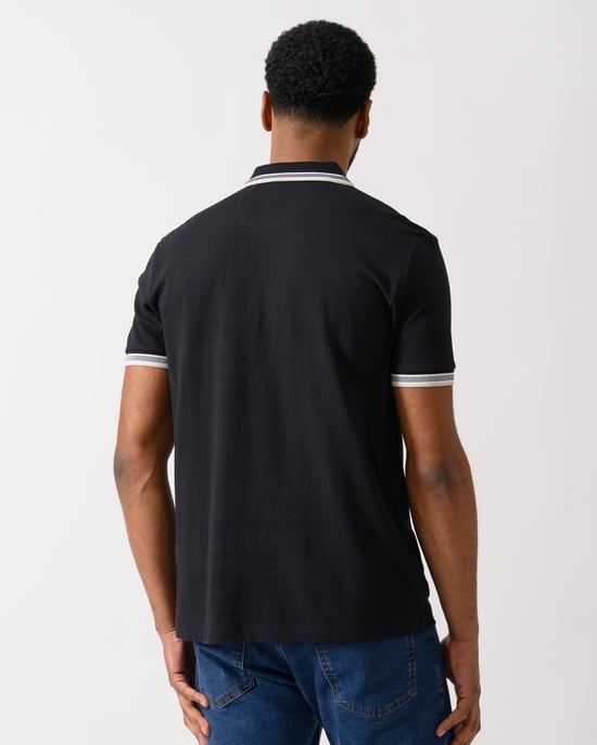 Paddy Polo Shirt in Black - Image 2