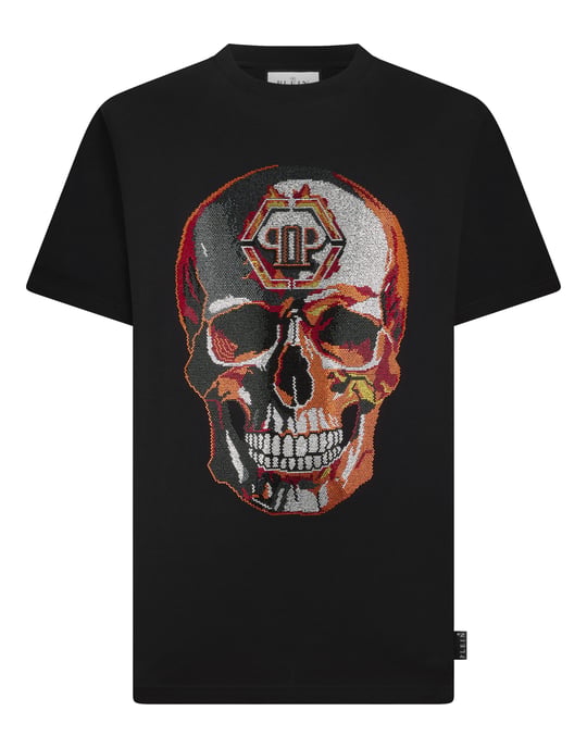 Round Neck T-Shirt Lava Skull Stones - Image 1