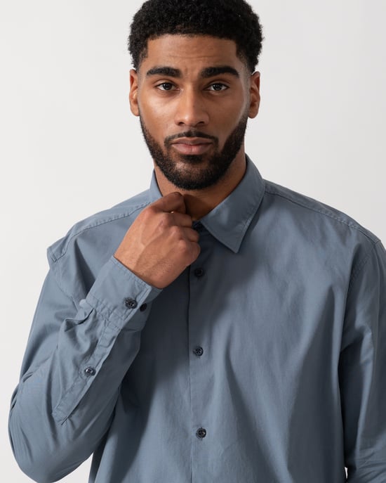 Ermo Slim-Fit Shirt in Dark Grey - Image 4