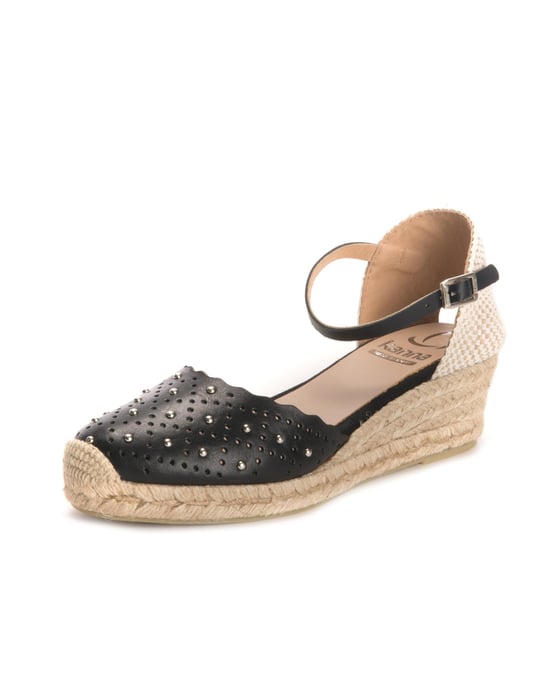 Elvira Lady Elvira Lady Sandals in Black - Image 6