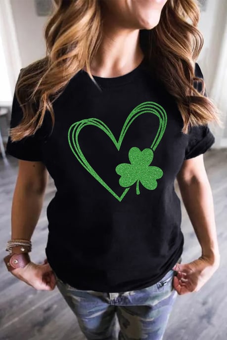 Black Clover Hjärta Formad Grafik T-shirt - Image 3