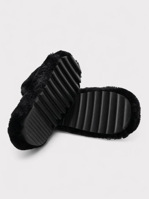 Sacai Wmns Fuax Fur Comfort Slippers Black - Image 3