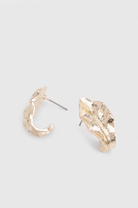 Leaf Detail Huggie Earrings - Image 3