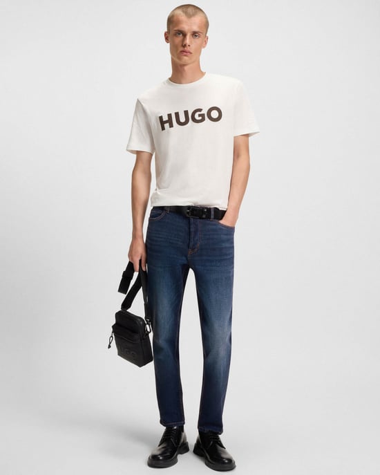Tapered-Fit Jeans in Dark Blue - Image 3