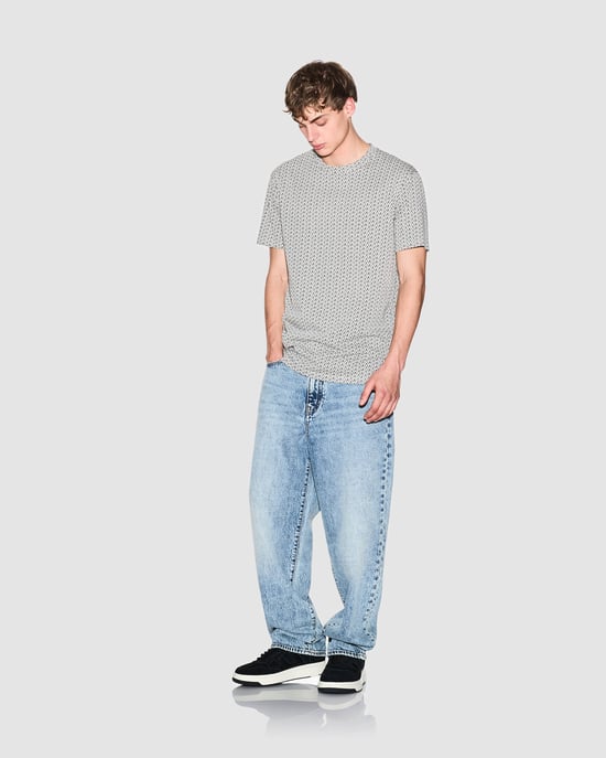 Patterned T-Shirt in White - Image 4