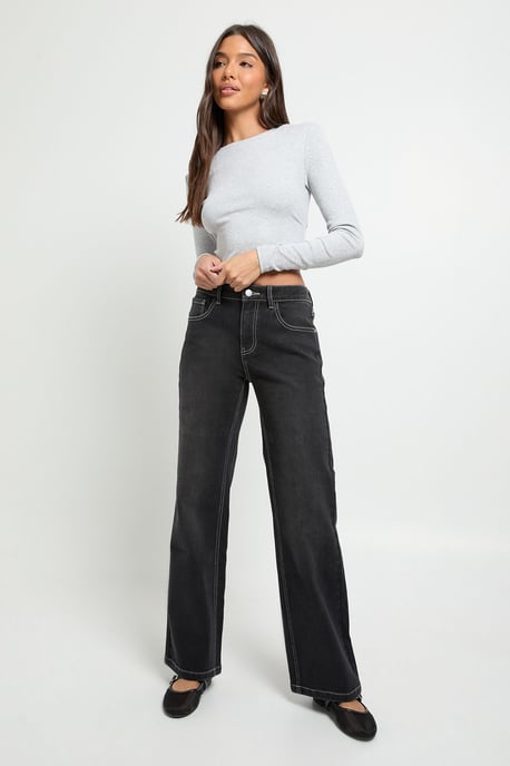 Low Waist Straight Leg Jean - Image 3