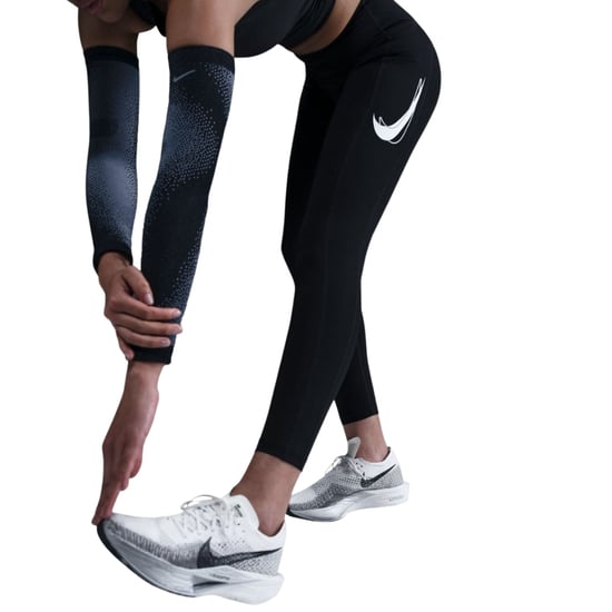 Nike Dri-fast Mid Rise 7/8 Black Leggings - Image 3