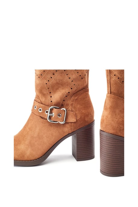 Giullia Camel Boots - Image 3