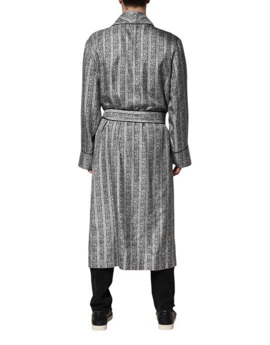 Zijden Robe Met Sjawl Kraag Lange Mouwen - Image 4