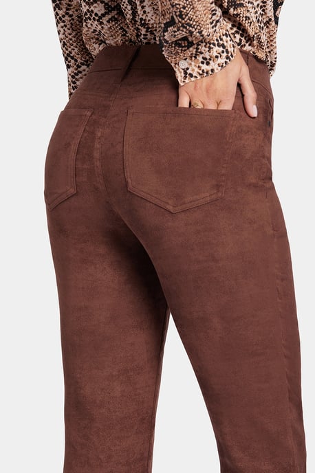 Sheri Slim Broek Bruin Faux Suede | Donker Chocolade - Image 5