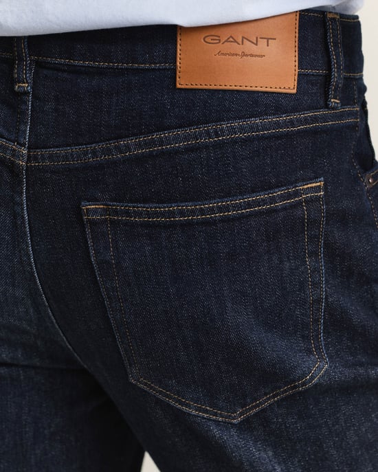 962 Slim Fit Jeans in Navy - Image 3