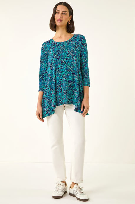 Printed Hanky Hem Tunic Top - Image 2