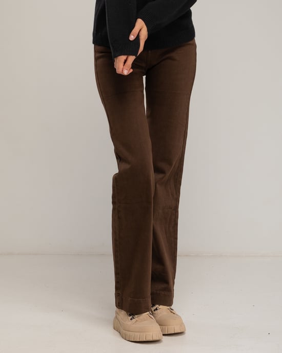 Basic high-waisted jeans - Image 4