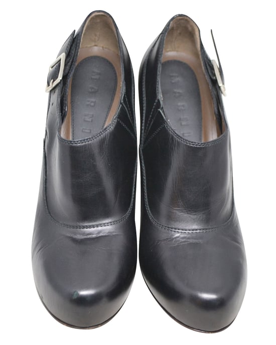 Black Buckled Low Cut Round-Toe Heel Booties - Image 3