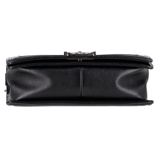 Chanel Quilted Medium Double Stitch Boy Flap Bag in Black Leather - Image 5