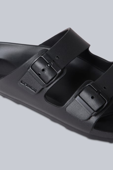 'Shore' Men's Sliders Lightweight Slip On Cushioned Adjustable Strap Sandals Black - Image 5