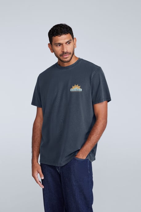 'Chase' Men's Graphic T-Shirt Breathable Summer Casual Tee Navy - Image 1