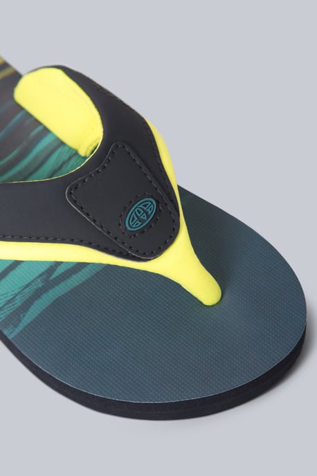 'Jekyl' Kids Flip Flops Slip On Lightweight Comfortable Walking Beach Slippers Teal - Image 4