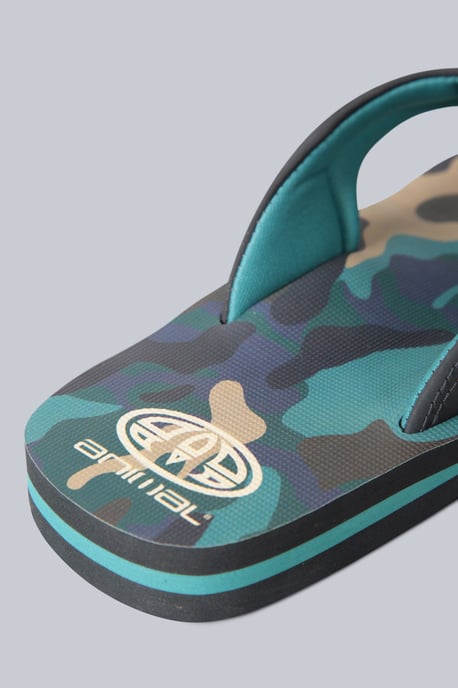 'Jekyl' Kids Flip Flops Slip On Lightweight Comfortable Walking Beach Slippers Camouflage - Image 5