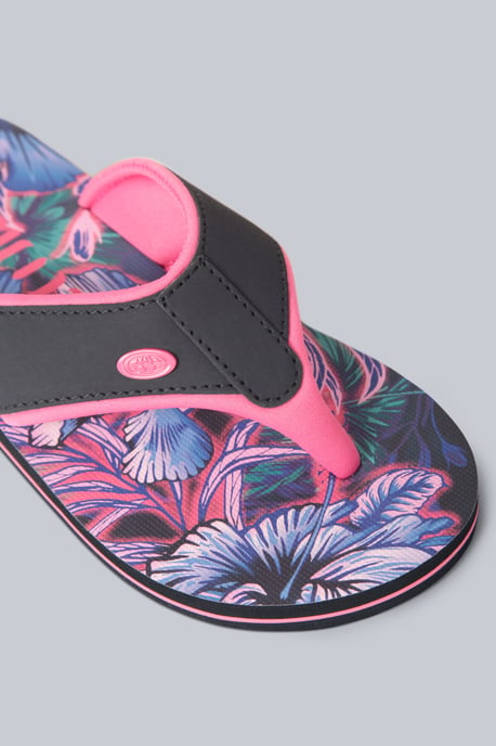 'Swish' Kids Flip Flops Slip On Lightweight Comfortable Walking Beach Slippers Multicolour - Image 4