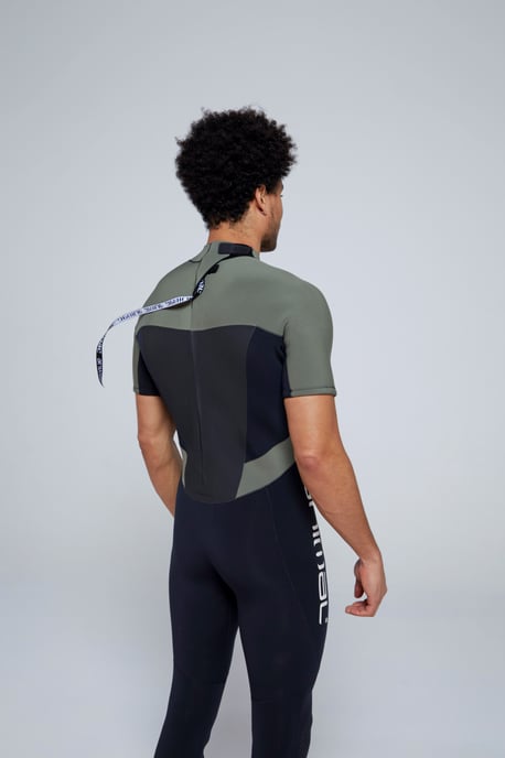 'Logan' Men's Full Wetsuit with Grippy Knee Pads Comfortable Swimwear Black - Image 4