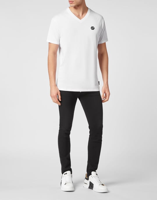 T-Shirt V-Hals Gothic Plein - Image 4