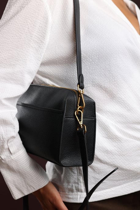 Where's That From Womens 'Dune' Faux Leather Structured Mini Shoulder Bag - Image 6
