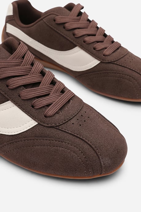 Where's That From Womens 'Ulani' Low-Top Lace up trainer with Contrast Side Stripe - Image 5