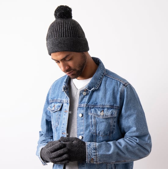 Totes Toasties Hat & Glove Set Mens Black / Grey - Image 2