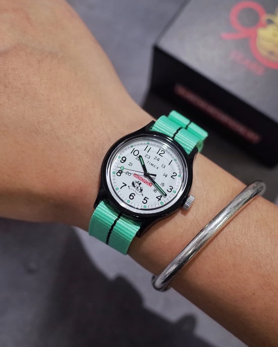 Timex X Monopoly Heren Horloge Groen TW2Y47100 - Image 5