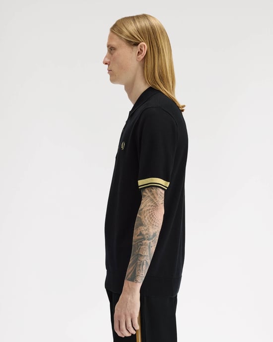 Polo Shirt in Black - Image 2