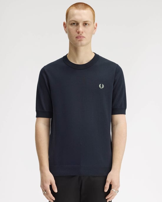T-Shirt in Dark Blue - Image 1