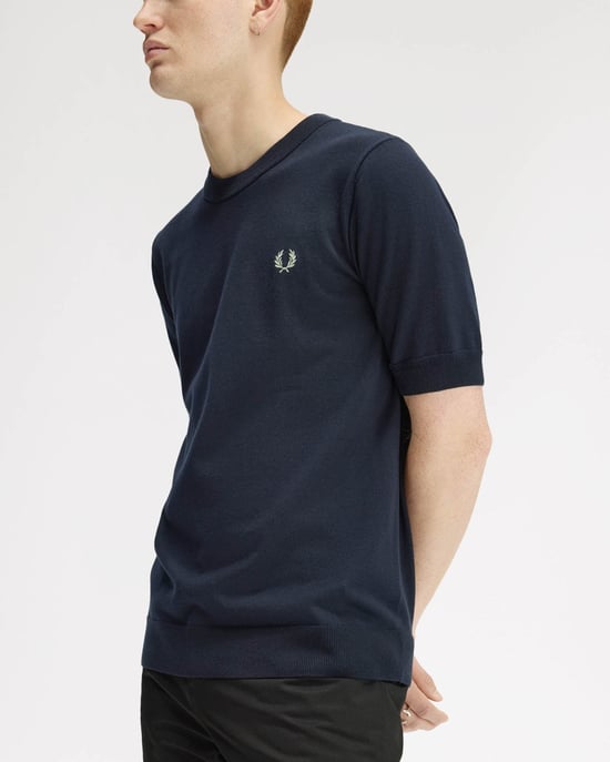 T-Shirt in Dark Blue - Image 2