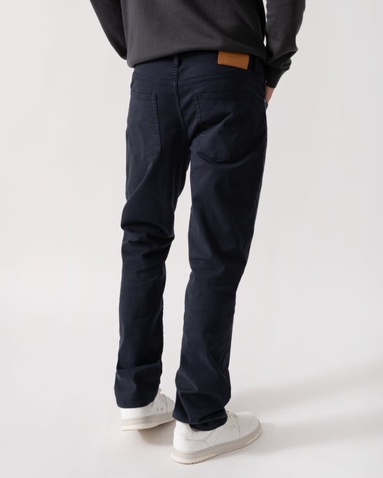 Regular Fit Jeans in Dark Blue - Image 3