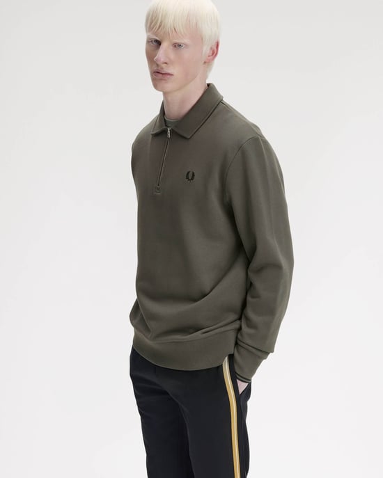 Half Zip Sweatshirt in Dark Green - Image 4