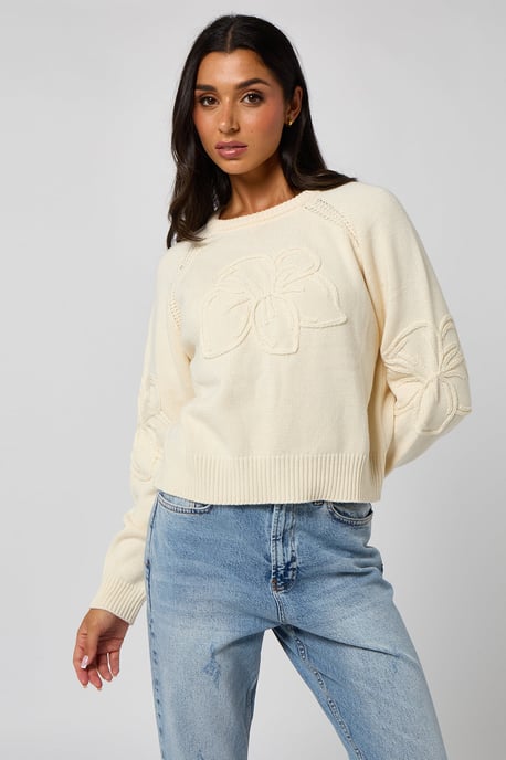 Crochet embroidery raglan jumper - Image 3