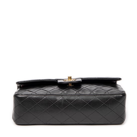 Classic Double Flap 26 Shoulder Bag - Image 6