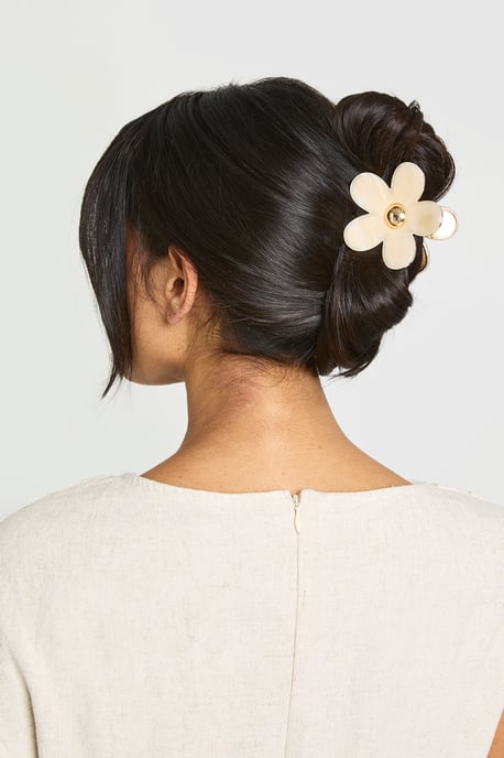 Marble Flower Hair Clip - Image 1