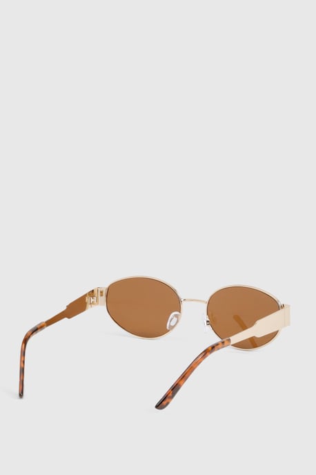 Gold Retro Oval Shape Sunglasses - Image 3
