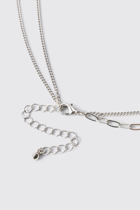 Heart Charm Layered Necklace - Image 4