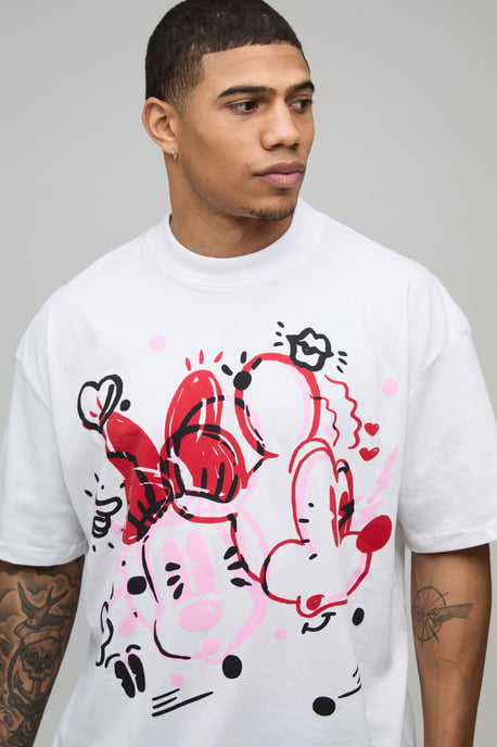 Oversized Extended Neck Disney Mickey & Minnie Mouse License Printed T-Shirt - Image 3