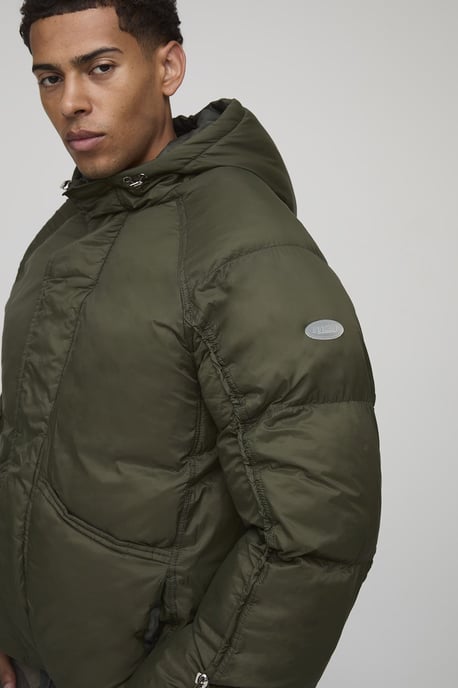 Oversized Fit Ruched Sleeve Panelled Puffer Jacket - Image 3