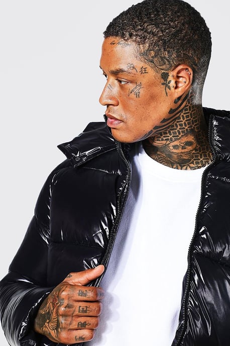 Regular Fit High Shine Puffer Jacket in Black - Image 4