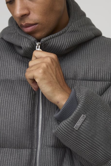 Oversized Fit Knitted Hooded Puffer Jacket - Image 3