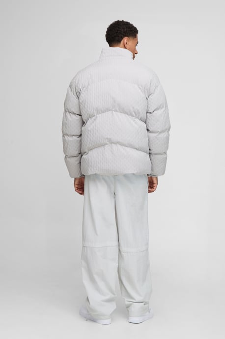 Oversized Fit Textured Funnel Neck Puffer Jacket - Image 2