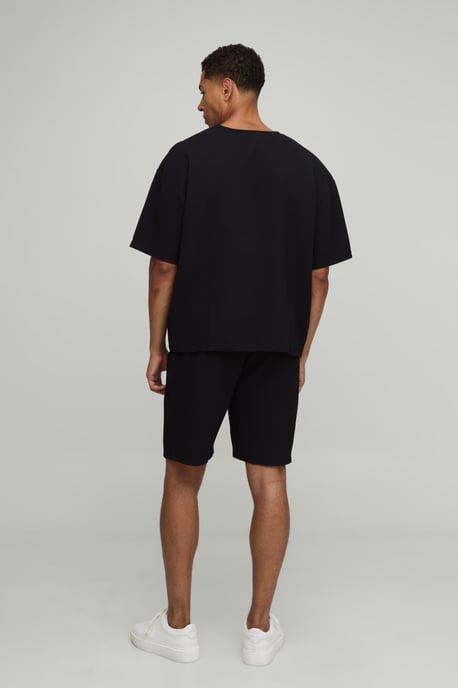 Oversized Boxy Pleated T-Shirt and Relaxed Fit Mid-Length Short Set - Image 2
