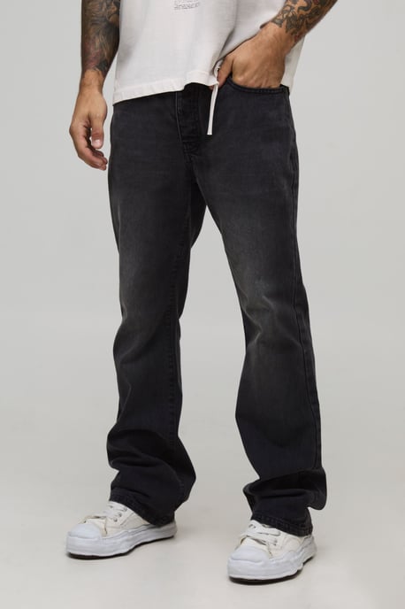 Basic Flared Fit Jeans - Image 1