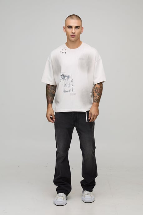 Basic Flared Fit Jeans - Image 4
