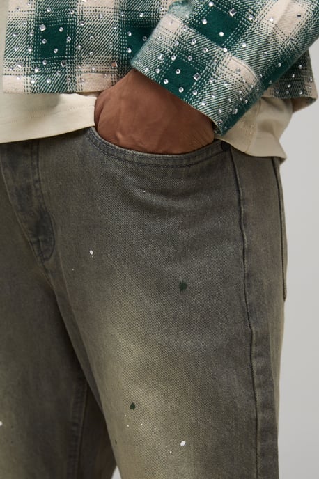 Slim Flared Knee Rip and Repair Paint Splatter Jeans - Image 3