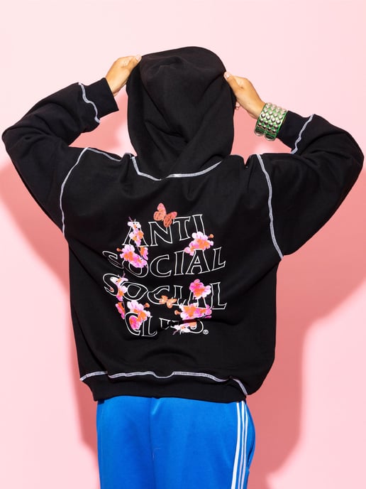 ASSC Contrast Stitch Hoodie in Black - Image 2